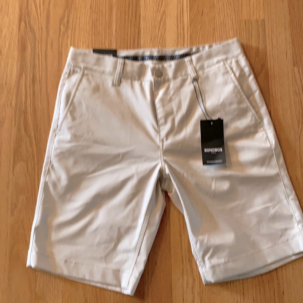NWT Bonobos golf shorts.